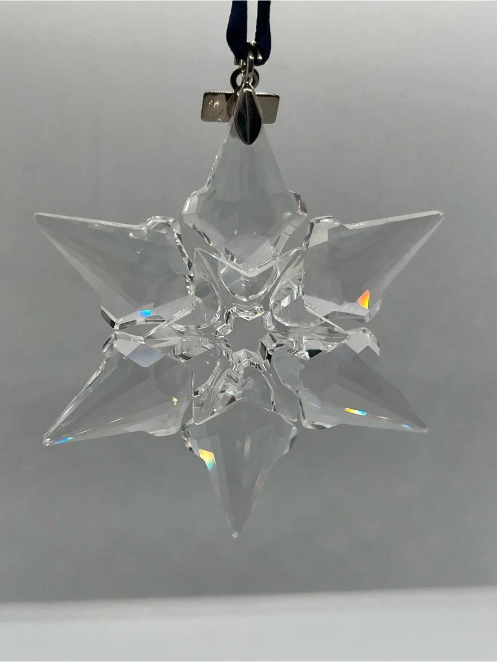 Swarovski Crystal 2000 Annual Ornament w/ Box